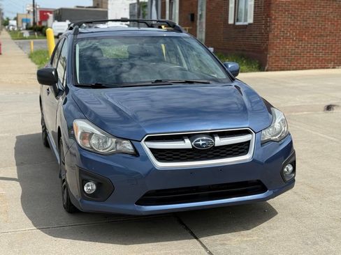 Used 2012 Subaru Impreza 2.0i Sport Limited w/ Popular Pkg 1 AWD/4WD image 3