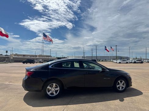 Used 2024 Chevrolet Malibu LS FWD image 23