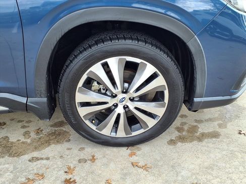 Used 2019 Subaru Ascent Touring w/ Popular Package #3 image 25