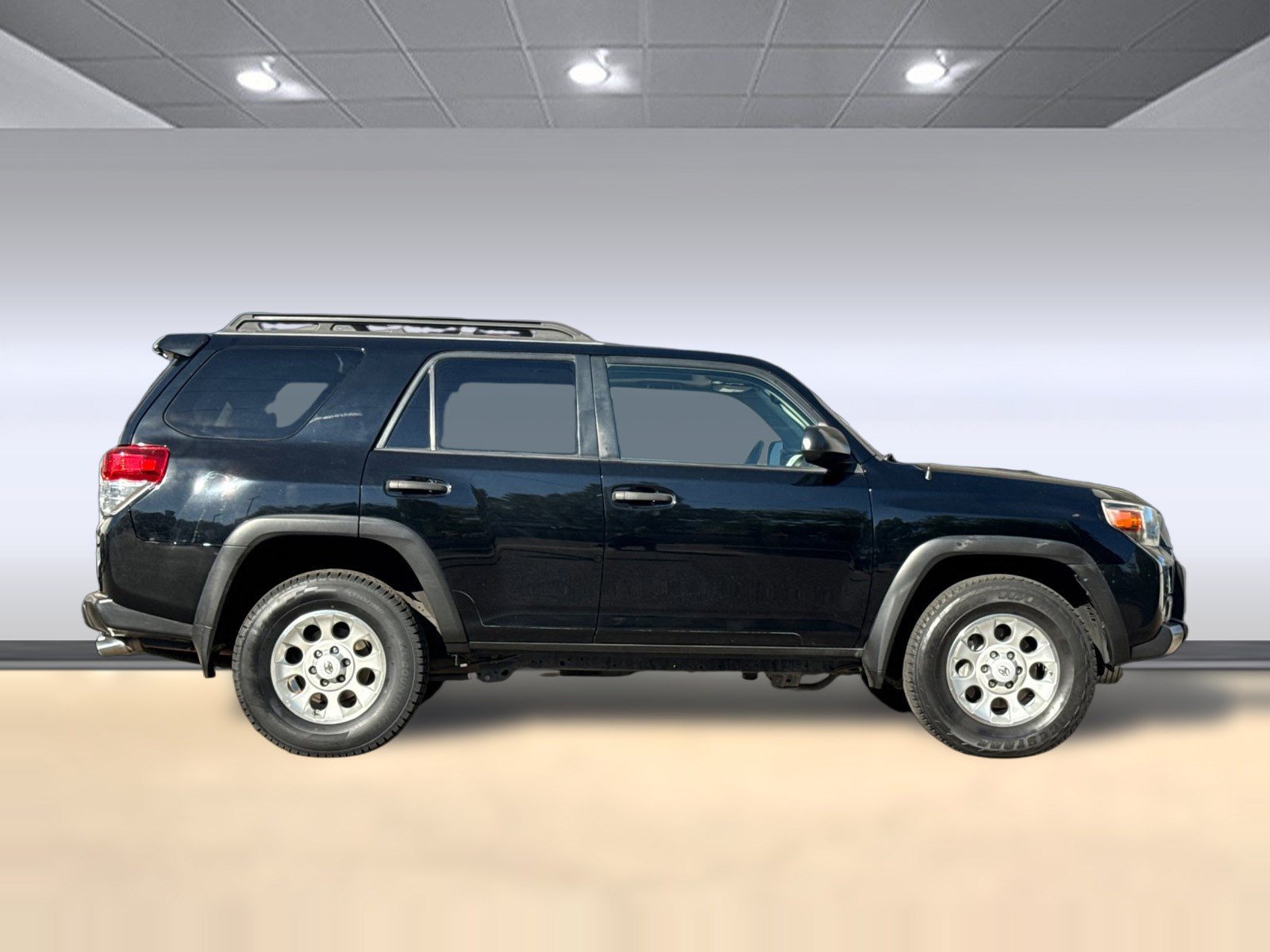 Used 2010 Toyota 4Runner Trail AWD/4WD image 7