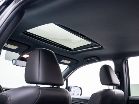 Certified 2024 Honda Passport Black Edition image 18