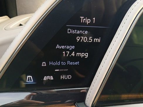 Used 2021 Cadillac Escalade Premium Luxury Platinum image 26