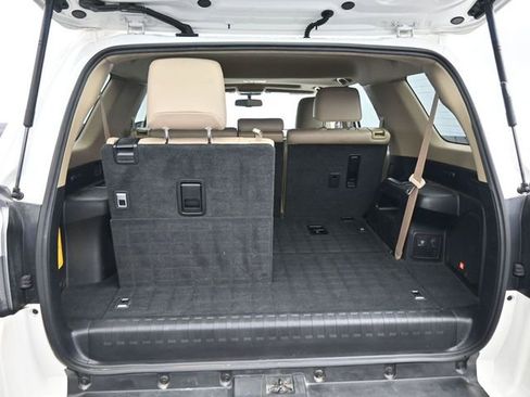 Used 2018 Toyota 4Runner Limited image 12