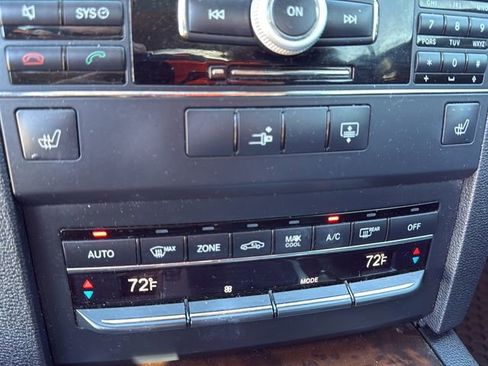 Used 2010 Mercedes-Benz E 350 Coupe image 20