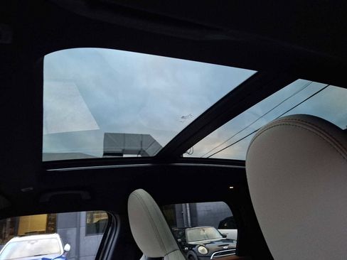 Used 2025 MINI Cooper Countryman S w/ Comfort Package Max image 14