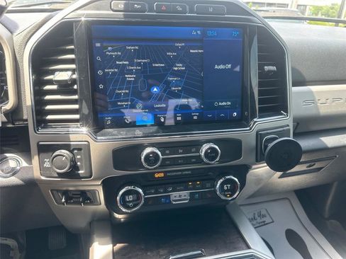 Used 2022 Ford F350 Lariat w/ Tremor Off-Road Package AWD/4WD image 26