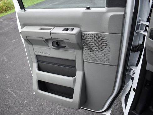 New 2025 Ford E-350 and Econoline 350 Super Duty w/ Power Equipment Group RWD image 18