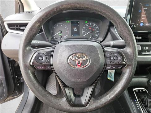 Used 2023 Toyota Corolla LE FWD image 11