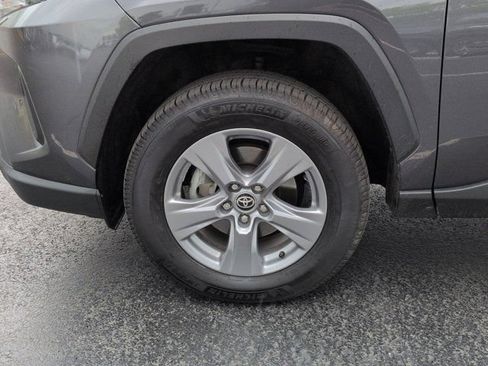 Used 2022 Toyota RAV4 XLE w/ Convenience Package AWD/4WD image 6