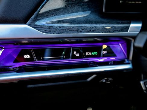 New 2025 BMW 760i xDrive w/ Executive Package image 22