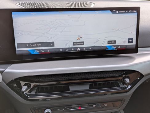 Used 2025 BMW 230i Coupe w/ M Sport Package image 24