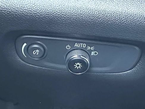 Used 2023 Chevrolet Traverse LT w/ LPO, Cargo Package AWD/4WD image 21