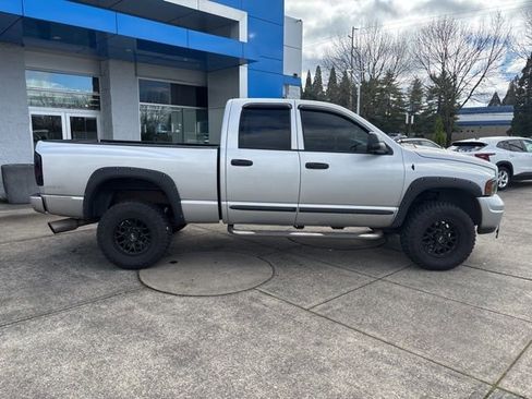 Used 2004 Dodge Ram 2500 Truck SLT w/ Sport Appearance Group image 10