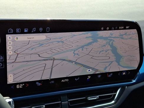 New 2026 Chevrolet Equinox EV LT AWD/4WD image 11