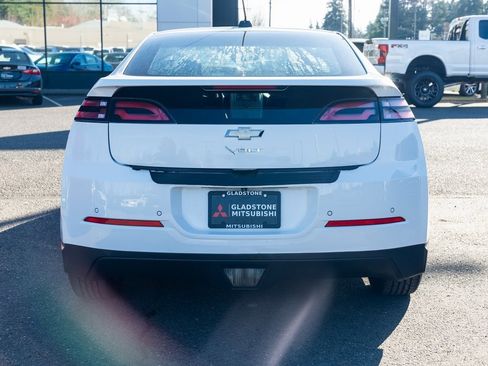 Used 2015 Chevrolet Volt Premium w/ Premium Trim Package image 5
