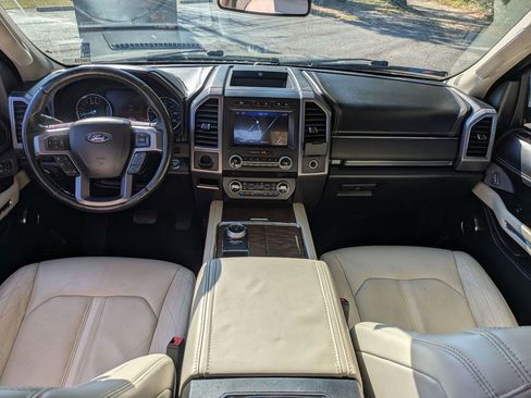 Used 2020 Ford Expedition Platinum image 30