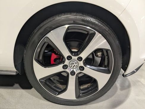 Used 2016 Volkswagen GTI S FWD image 16