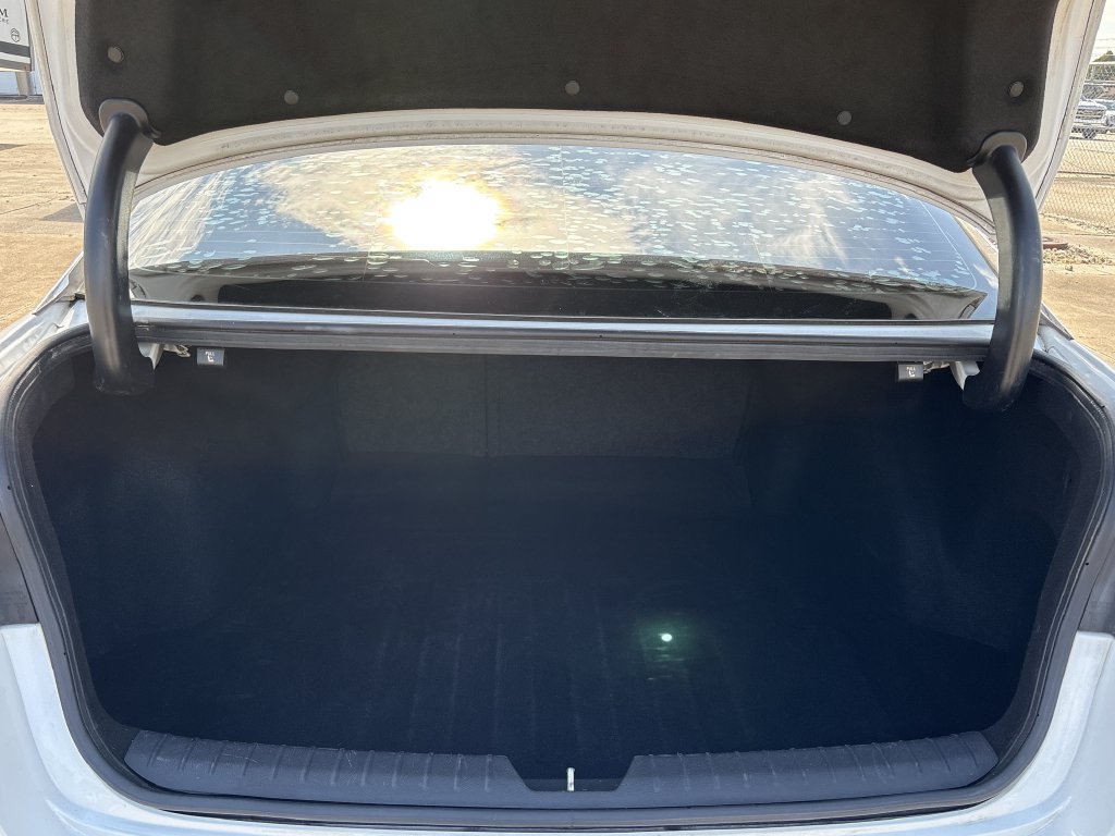 Used 2018 Kia Optima EX w/ Premium Package FWD image 28