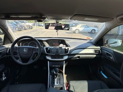 Used 2014 Honda Accord LX image 7