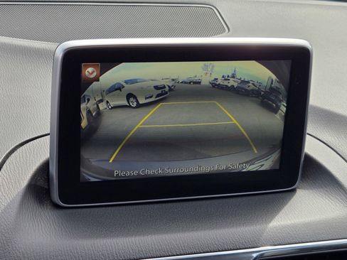 Used 2015 MAZDA MAZDA3 s Touring image 18