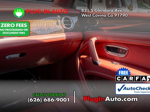 Used 2018 Bentley Bentayga AWD/4WD image 21