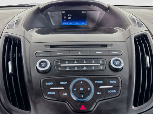 Used 2018 Ford Escape SE image 17