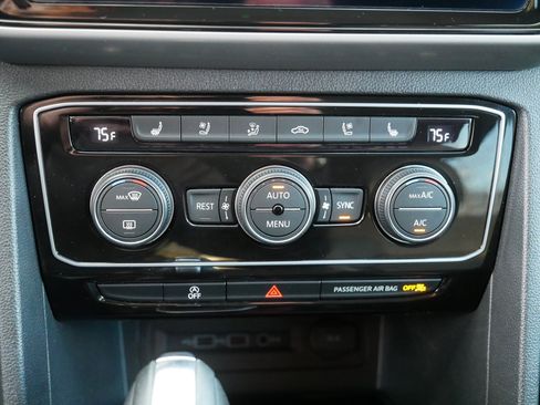 Used 2021 Volkswagen Atlas SEL Premium AWD/4WD image 23