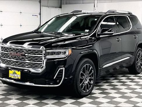 Used 2023 GMC Acadia Denali w/ Black Diamond Edition AWD/4WD image 12