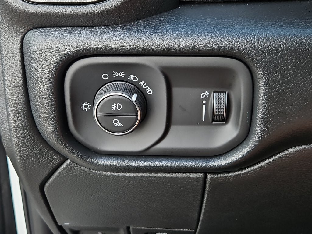New 2027 RAM 2500 Tradesman AWD/4WD image 23
