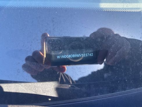 Used 2021 Mercedes-Benz GLC 300 image 13