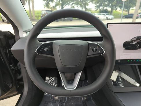 Used 2024 Tesla Model 3 Standard Range RWD image 10