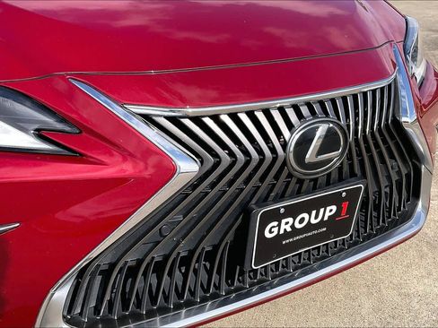 Used 2019 Lexus ES 350 w/ Premium Package image 27