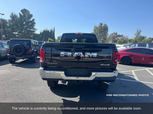 Used 2026 RAM 2500 Big Horn AWD/4WD image 4