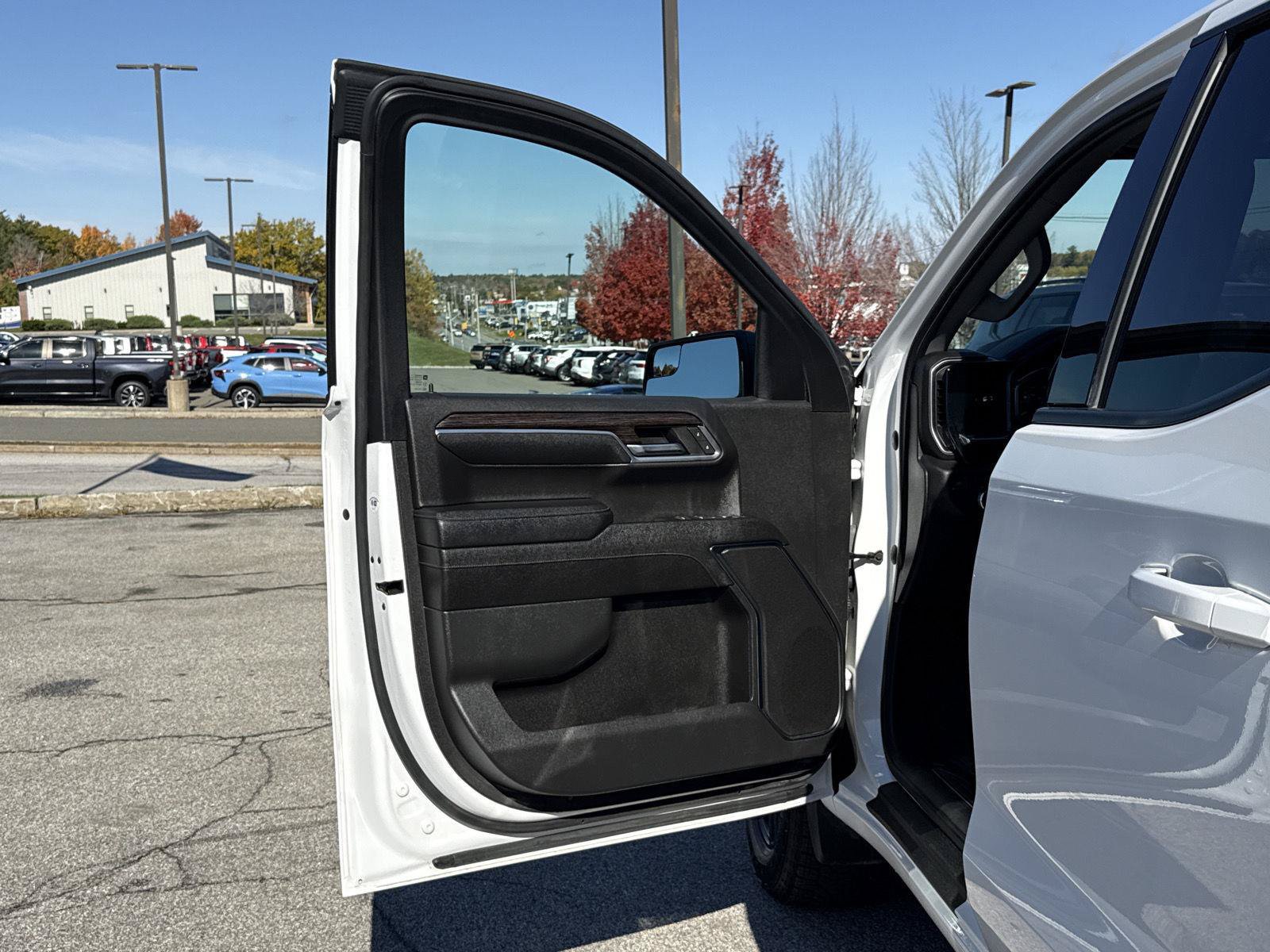 Used 2023 GMC Sierra 1500 Elevation AWD/4WD image 11