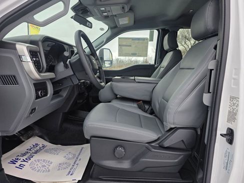 New 2026 Ford F350 XL w/ XL Chrome Package image 23