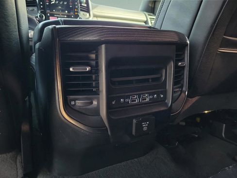 Used 2021 RAM 1500 Limited image 9