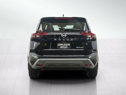 Used 2023 Nissan Rogue SV AWD/4WD image 4