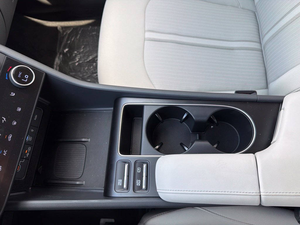 New 2026 Hyundai Sonata SEL FWD image 9