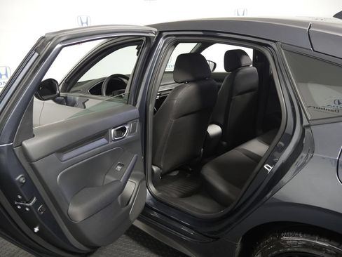Used 2025 Honda Civic Sport image 10