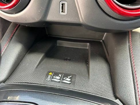 Used 2022 Chevrolet Blazer RS w/ Enhanced Convenience Package FWD image 34