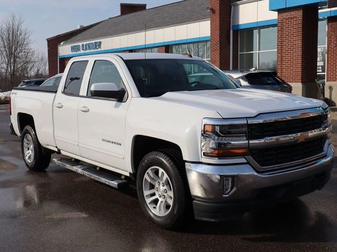 Used 2016 Chevrolet Silverado 1500 LT w/ All Star Edition image 4