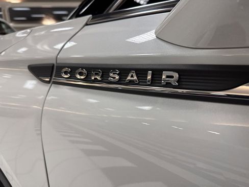 Certified 2023 Lincoln Corsair Reserve image 3
