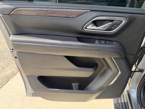 Used 2021 Chevrolet Suburban LS AWD/4WD image 20