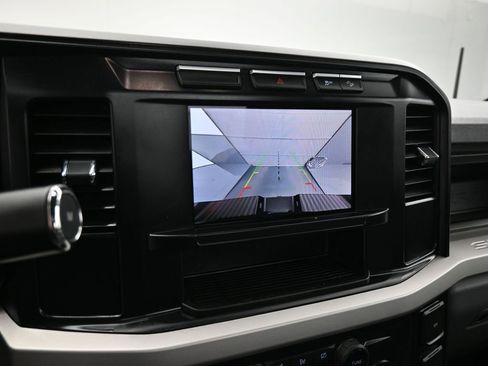 Certified 2024 Ford F250 XL w/ XL Off-Road Package image 14