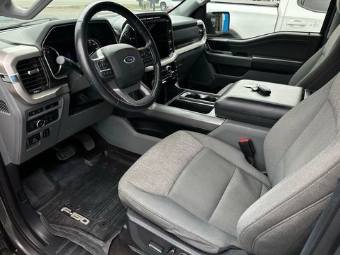 Used 2021 Ford F150 XLT w/ Equipment Group 302A High image 9