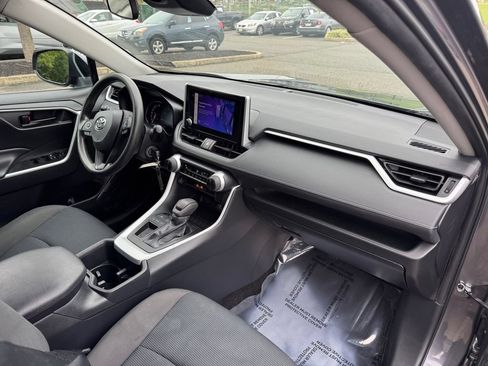 Used 2023 Toyota RAV4 LE FWD image 16