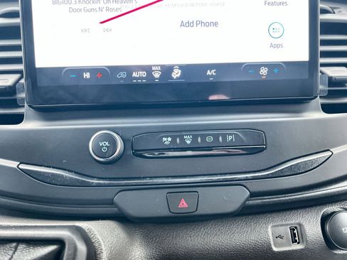 New 2026 Ford Transit 250 Low Roof image 20