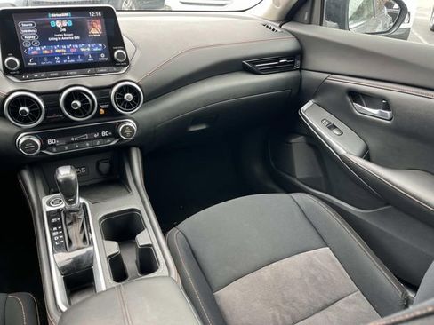 Used 2022 Nissan Sentra SR w/ Lighting Package image 13