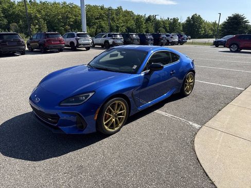Used 2024 Subaru BRZ tS RWD image 7