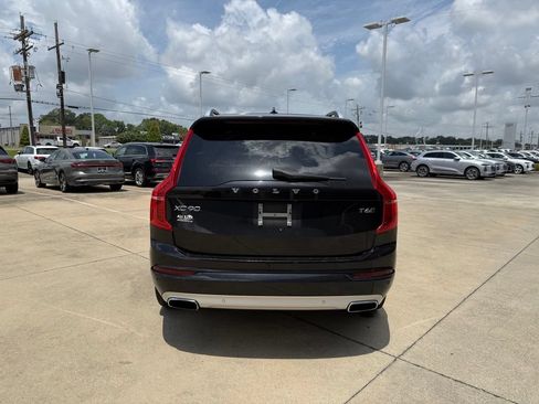 Used 2017 Volvo XC90 T6 Momentum w/ Vision Package AWD/4WD image 8